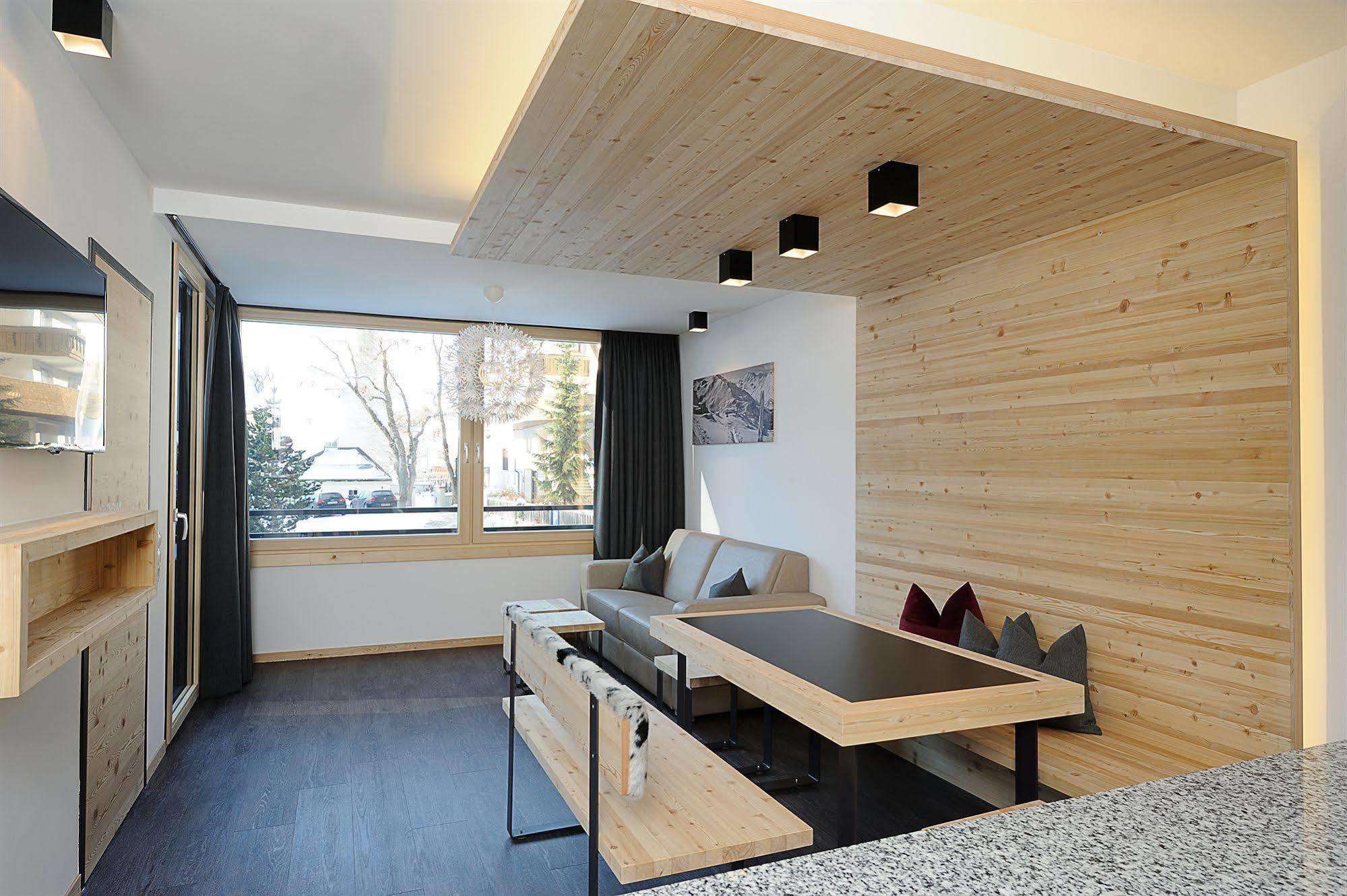 Chasa Altana Apartment Ишгъл Екстериор снимка